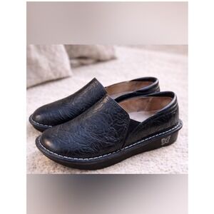 Alegria Debra Black Embossed Leather Clogs Comfort Shoes EU 37